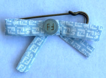 Load image into Gallery viewer, ADULT Brooch Crochet Top