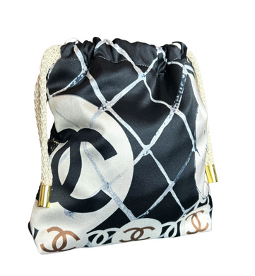 CC B&W Drawstring Bag