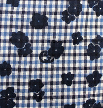 Load image into Gallery viewer, KIDS Floral Bow Oxford
